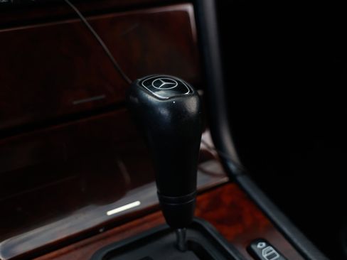 Used 1998 Mercedes-Benz E 320 E320 4DR SEDAN image 31