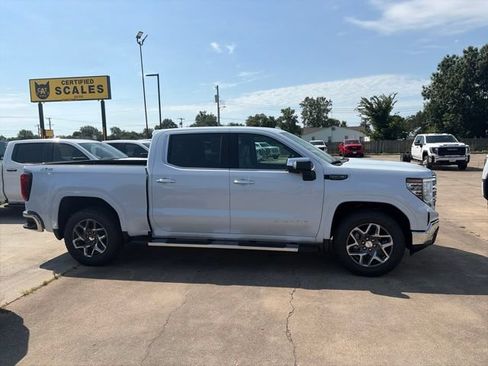 New 2026 GMC Sierra 1500 SLT w/ SLT Premium Plus Package AWD/4WD image 7