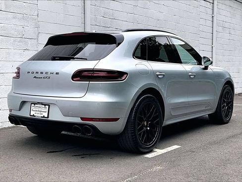 Used 2017 Porsche Macan GTS AWD/4WD image 17