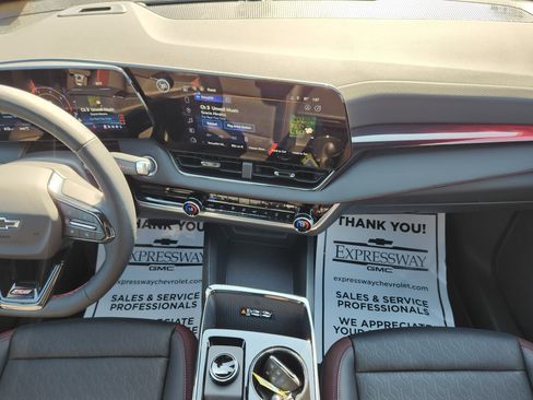 New 2026 Chevrolet Equinox RS w/ Convenience Package III image 10