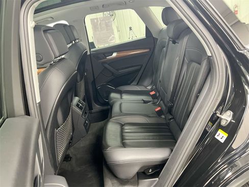 Used 2023 Audi Q5 2.0T Premium image 23