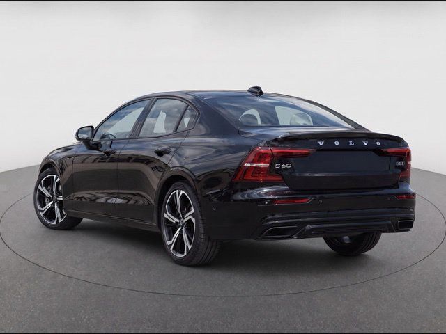 Used 2023 Volvo S60 B5 Plus w/ Climate Package AWD/4WD image 4