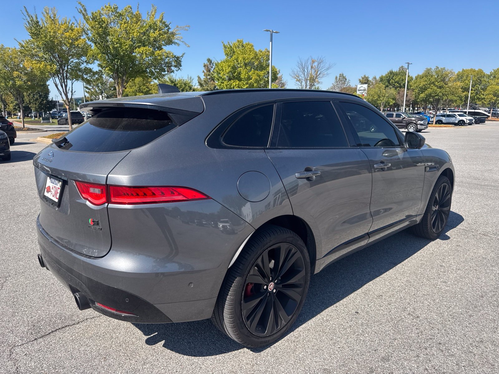 Used 2018 Jaguar F-PACE S AWD/4WD image 5