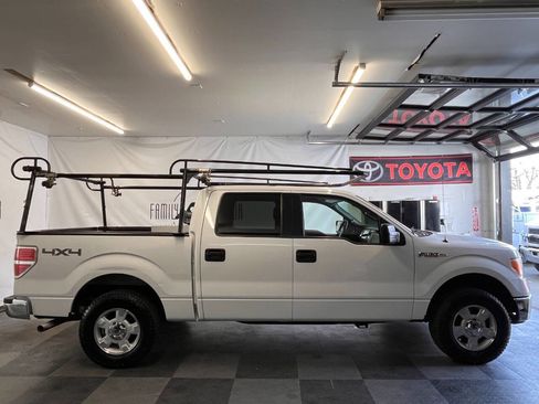 Used 2013 Ford F150 XLT image 2