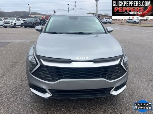 Used 2024 Kia Sportage LX image 9