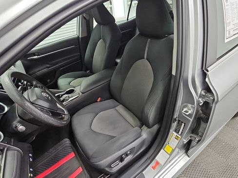 Used 2023 Toyota Camry LE FWD image 27