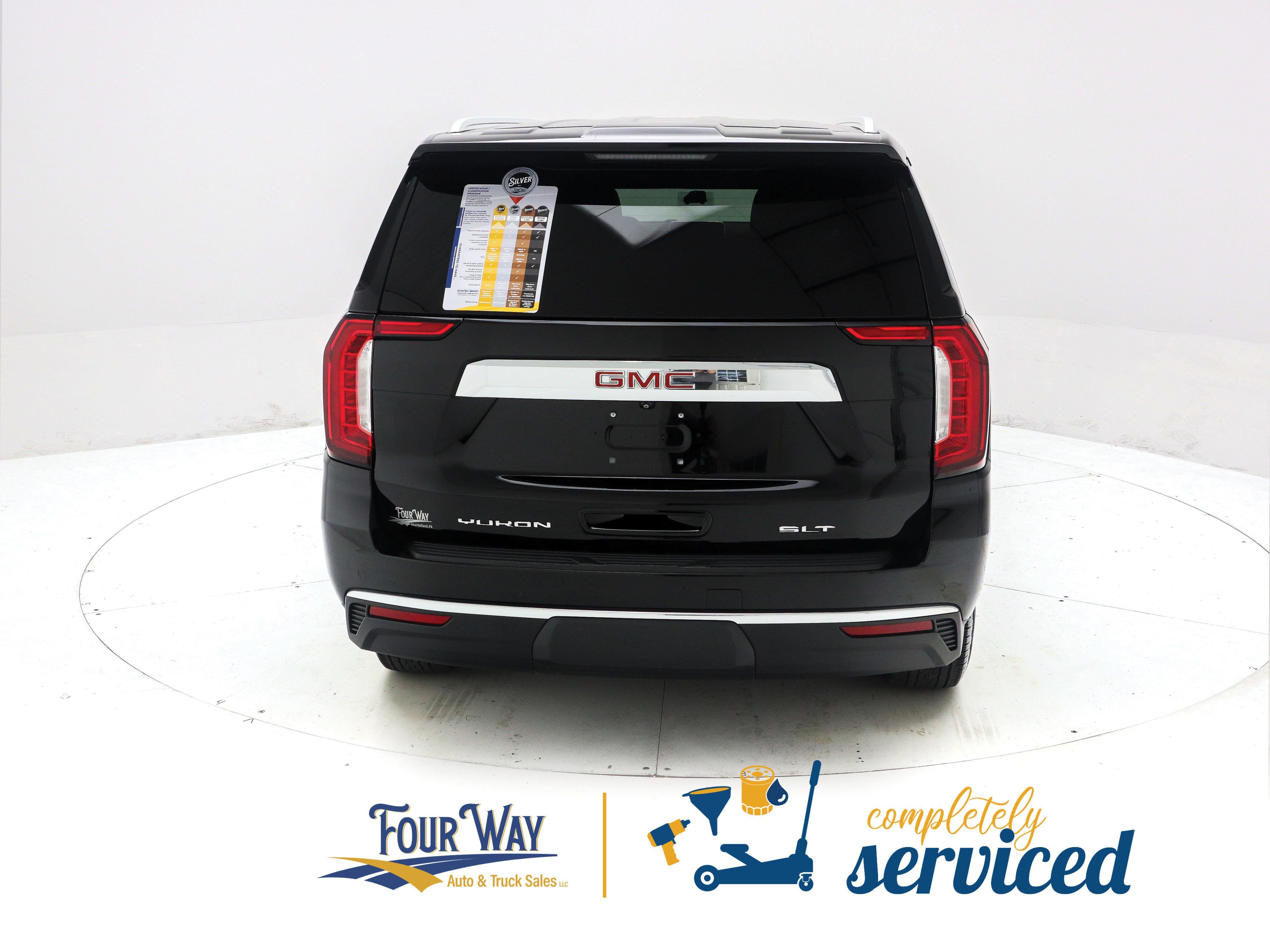 Used 2022 GMC Yukon XL SLT AWD/4WD image 4