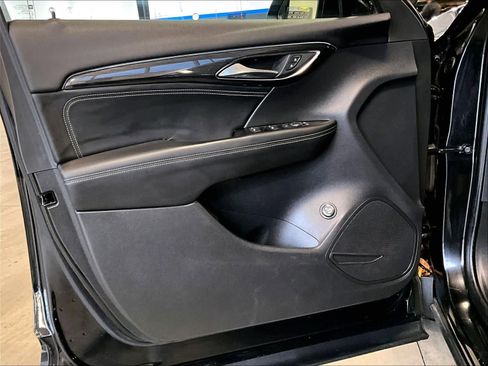 Used 2021 Buick Envision Preferred image 9