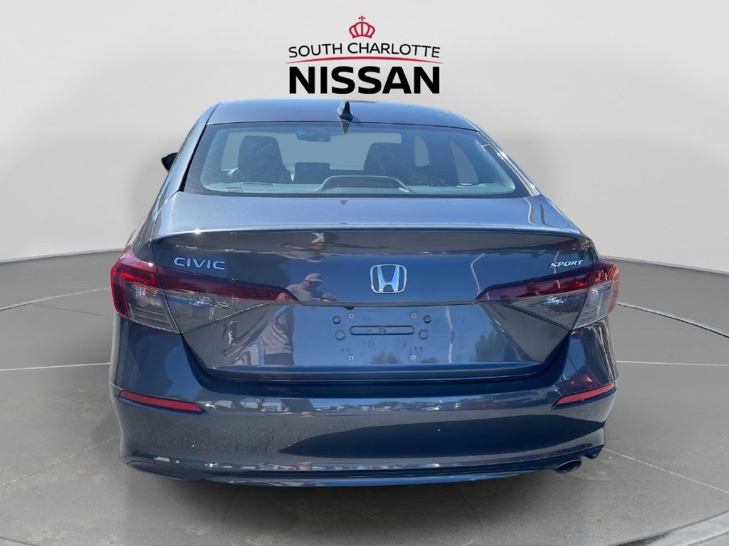 Used 2025 Honda Civic Sport image 5