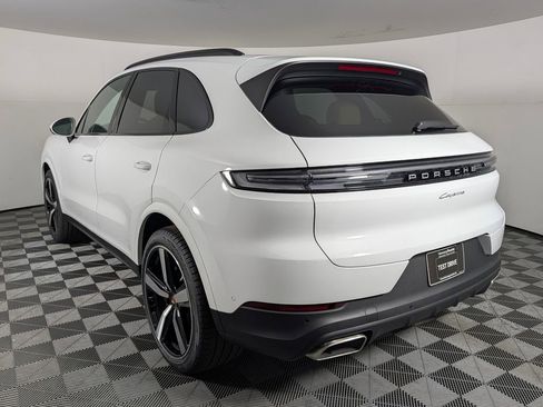New 2026 Porsche Cayenne AWD/4WD image 3