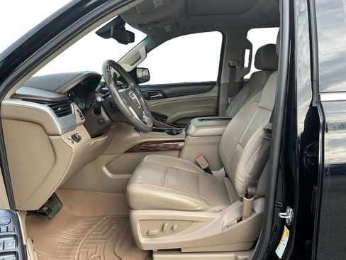 Used 2018 GMC Yukon SLT w/ Premium Edition image 14