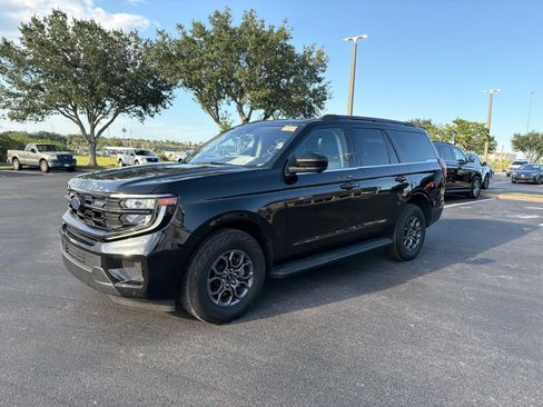 Used 2025 Ford Expedition Active AWD/4WD image 19