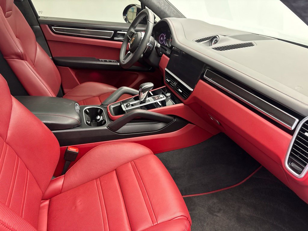 Certified 2023 Porsche Cayenne GTS AWD/4WD image 26