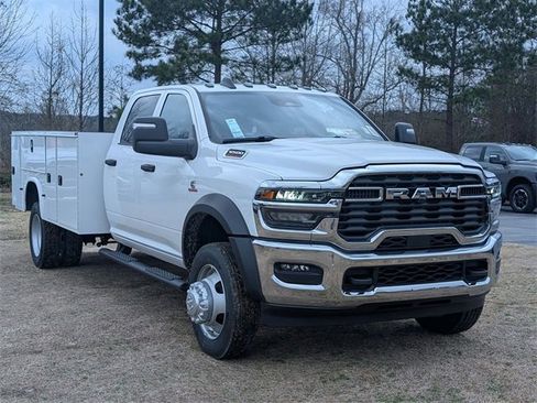 New 2026 RAM 5500 Tradesman image 2
