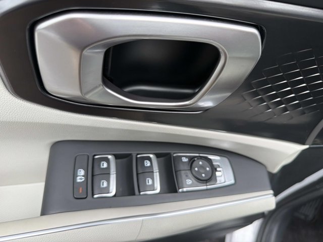 Used 2023 Kia Sorento S w/ Panoramic Sunroof Package FWD image 8