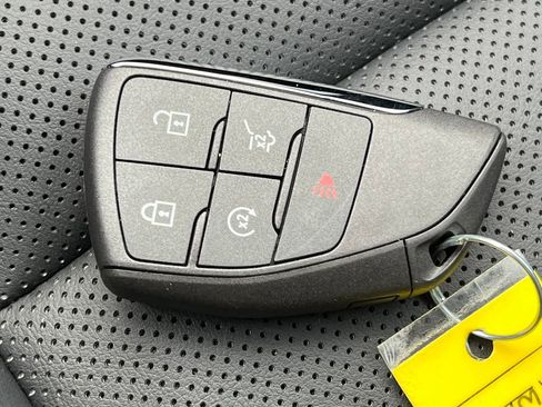 New 2026 GMC Terrain Elevation w/ Elevation Premium Package image 30