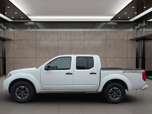 Used 2016 Nissan Frontier Desert Runner image 4