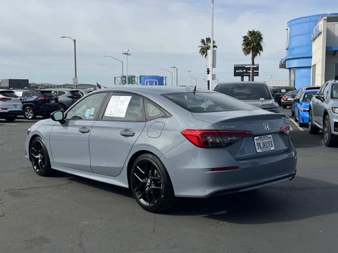 Certified 2024 Honda Civic Sport image 3