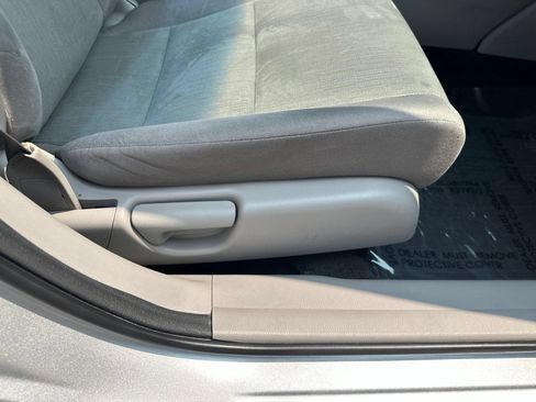 Used 2012 Honda Accord LX image 33