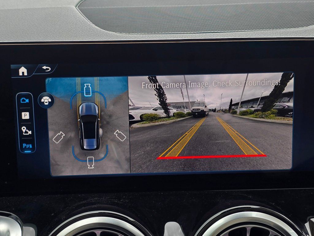 New 2026 Mercedes-Benz GLB 250 4MATIC image 42