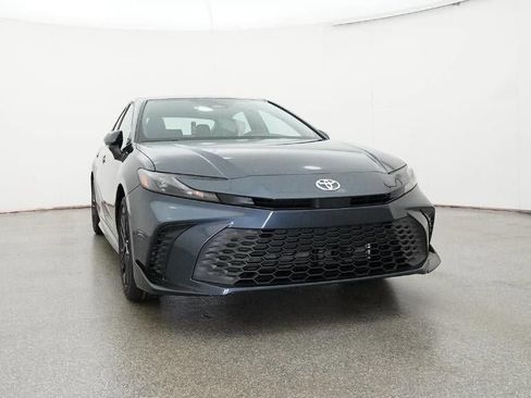 New 2026 Toyota Camry SE image 30