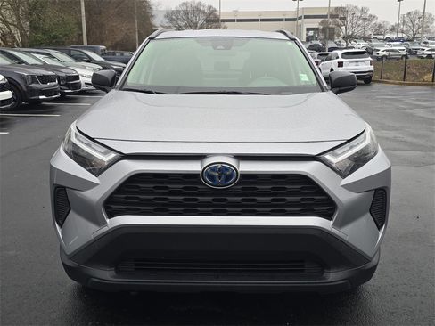 Used 2023 Toyota RAV4 LE image 8