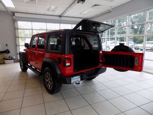 Certified 2024 Jeep Wrangler Sport S image 6