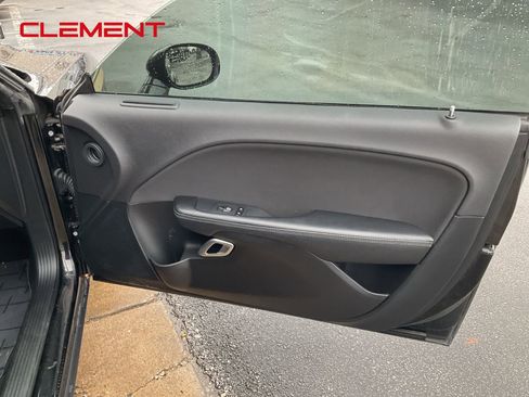 Used 2019 Dodge Challenger SXT w/ Blacktop Package image 43