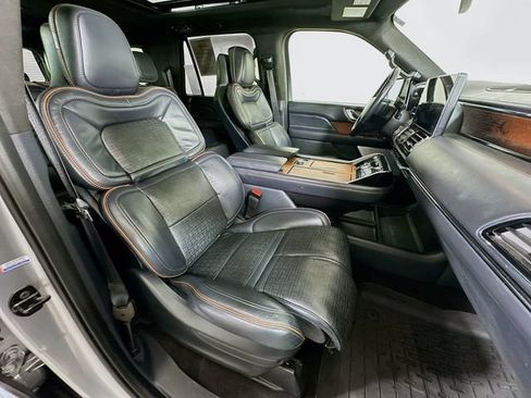 Used 2024 Lincoln Navigator L Black Label AWD/4WD image 36