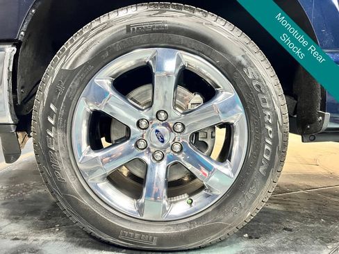 Used 2023 Ford F150 Lariat w/ Equipment Group 502A High AWD/4WD image 11