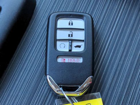 Used 2021 Honda Pilot Touring image 26
