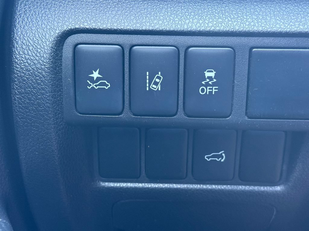 Used 2024 Mitsubishi Eclipse Cross SE AWD/4WD image 28