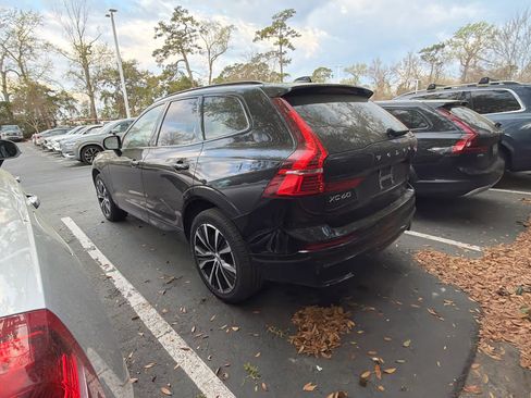 Certified 2023 Volvo XC60 B5 Plus image 15