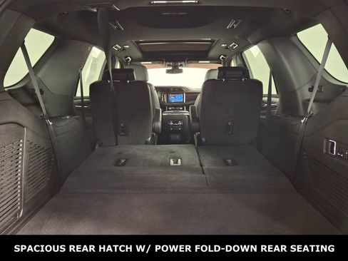 Used 2022 GMC Yukon Denali w/ Max Trailering Package image 32