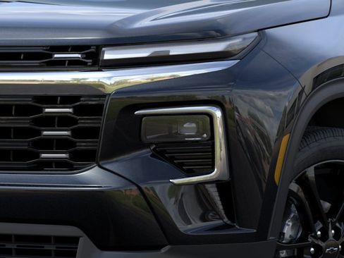 New 2026 Chevrolet Traverse LT w/ Driver Confidence Package FWD image 10