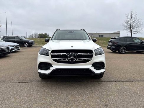 Used 2022 Mercedes-Benz GLS 450 4MATIC image 9