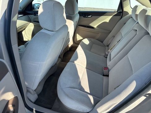 Used 2008 Chevrolet Impala LT image 24