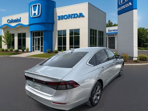 Used 2024 Honda Accord EX image 6