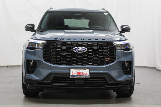 New 2026 Ford Explorer ST w/ Sun And Sound Package AWD/4WD image 3