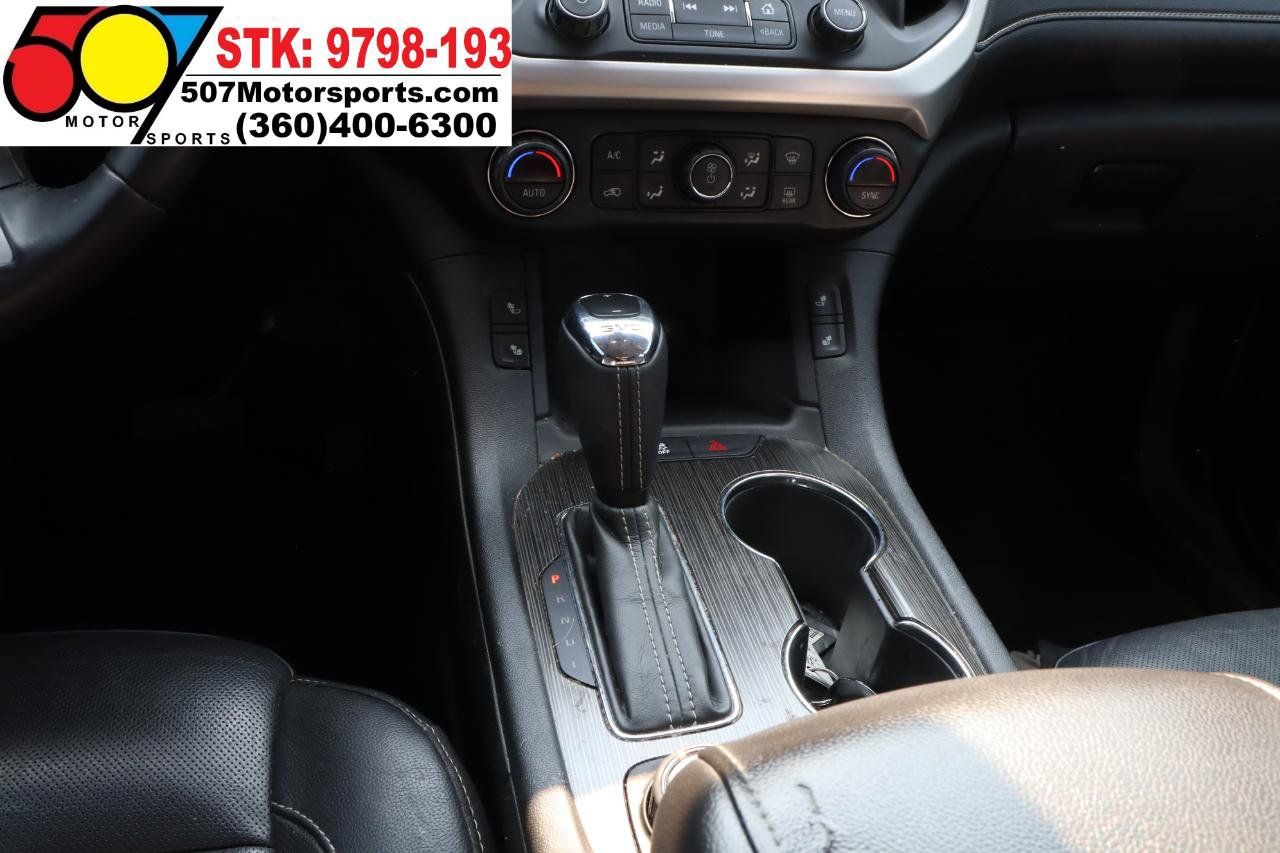 Used 2017 GMC Acadia SLT AWD/4WD image 18