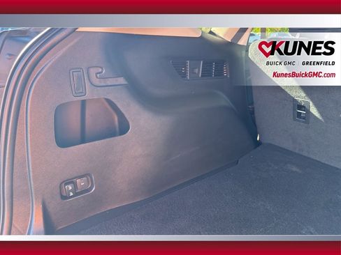 Used 2024 Ford Edge SEL image 45