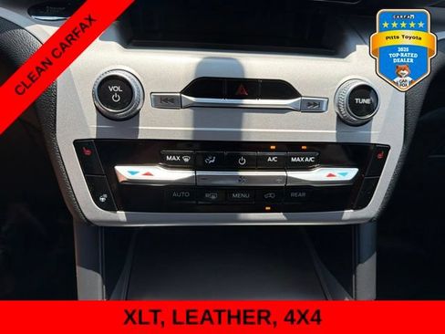 Used 2023 Ford Explorer XLT w/ Equipment Group 202A AWD/4WD image 21