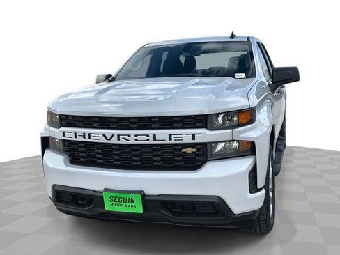 Used 2020 Chevrolet Silverado 1500 Custom w/ Custom Value Package RWD image 1