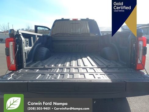 Certified 2026 Ford F450 Platinum w/ FX4 Off-Road Package image 31