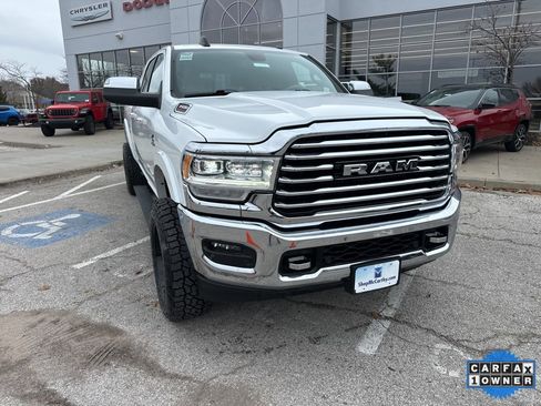 Used 2019 RAM 3500 Limited image 8