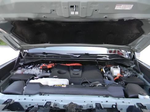 Used 2023 Toyota Sequoia Limited w/ TRD Off-Road Package AWD/4WD image 7