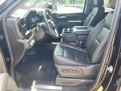 Used 2025 GMC Sierra 1500 SLT AWD/4WD image 27