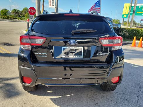 Used 2023 Subaru Crosstrek 2.0i Premium image 6