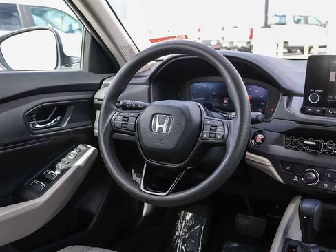 Used 2024 Honda Accord EX image 16