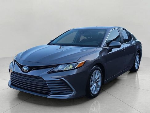 Used 2023 Toyota Camry LE FWD image 3